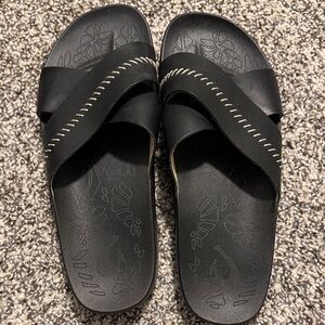 Black Slip-On Cross Strap Sandals